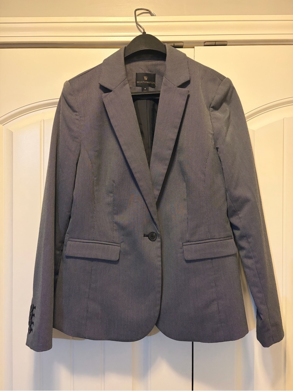 Worthington Women's black and white Single-Button Blazer